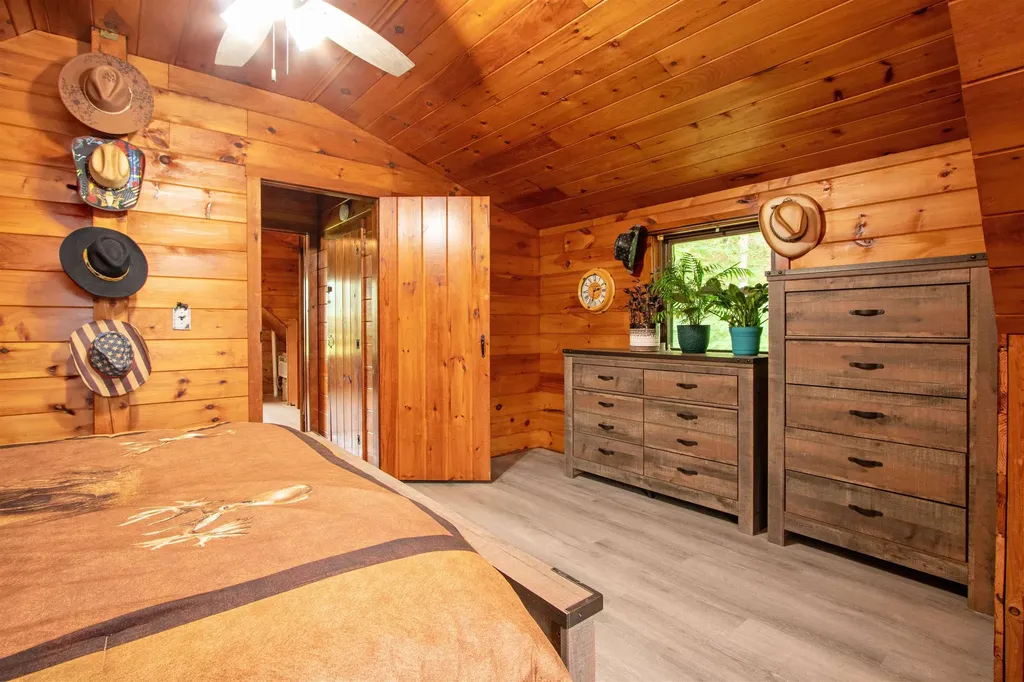 1372 Comerford Dam Road Barnet VT 05821