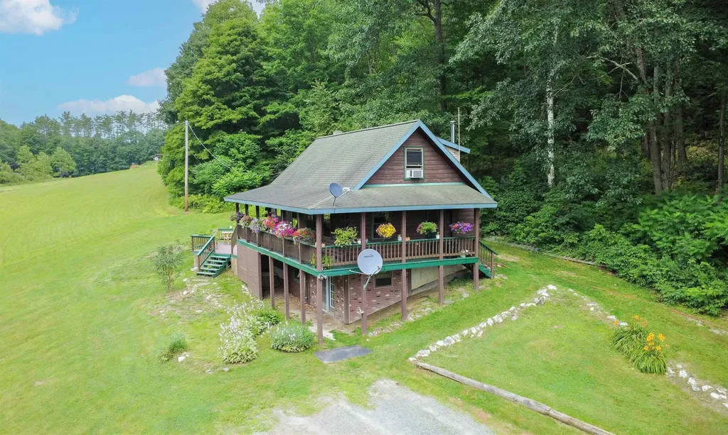 1372 Comerford Dam Road Barnet VT 05821