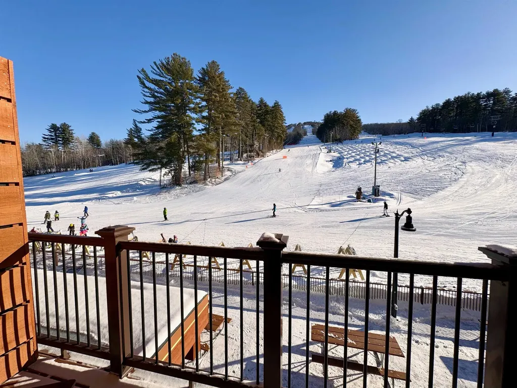 239 Skimobile Road Conway NH 03860