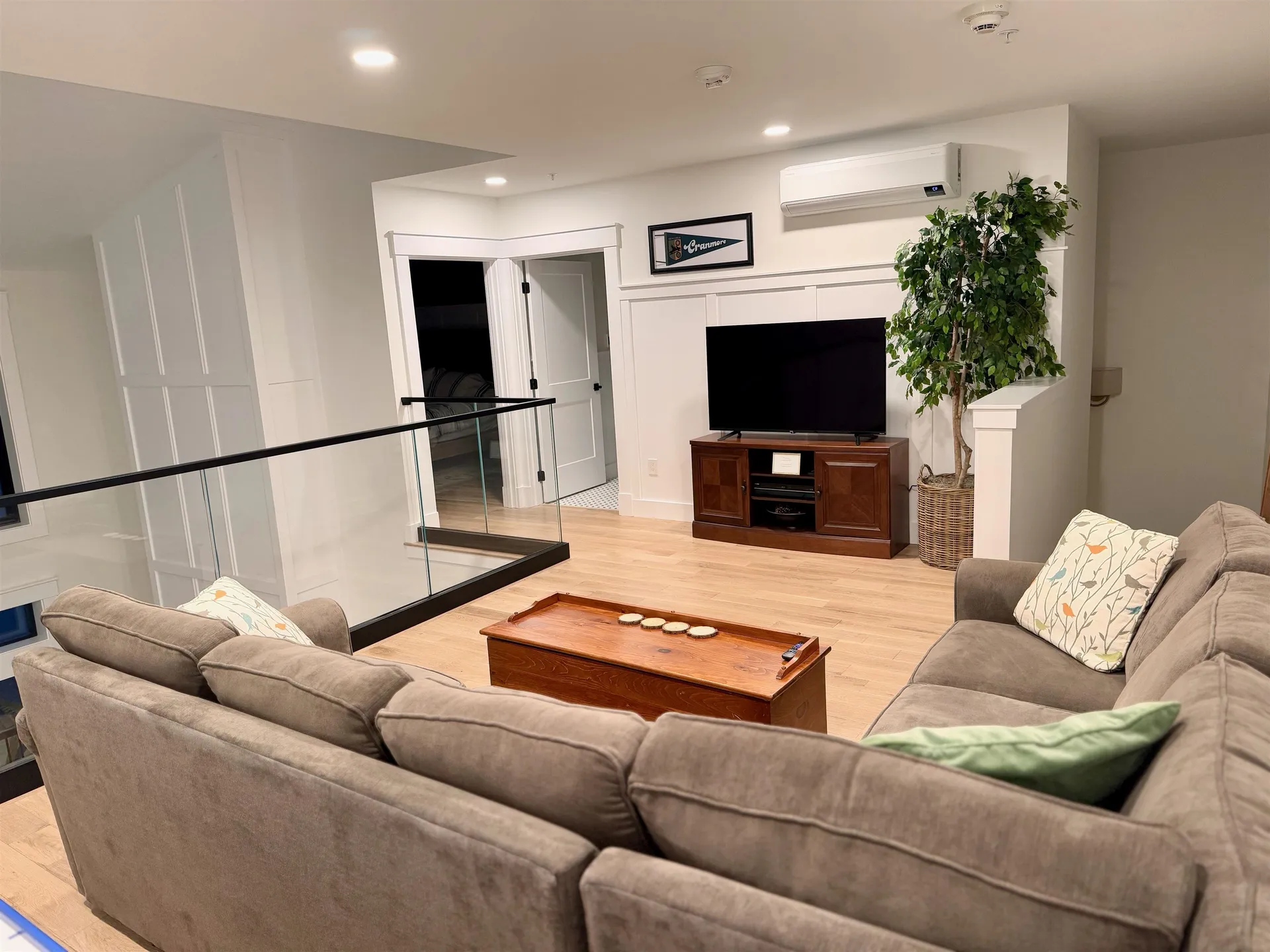 239 Skimobile Road Conway NH 03860