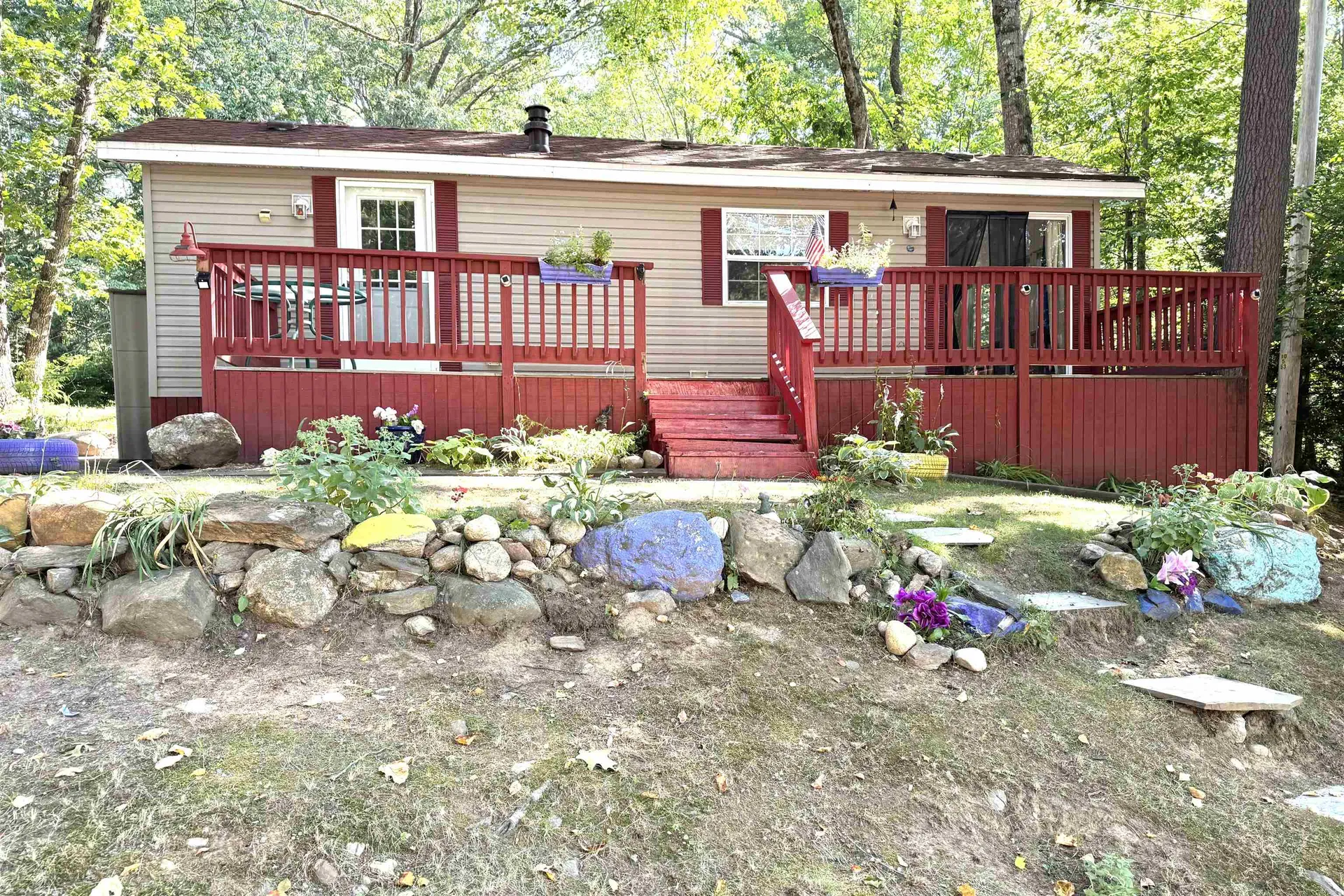 2 Paul's Place Danville NH 01819