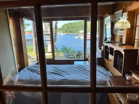 19 Smith Cove Road Gilford NH 03249