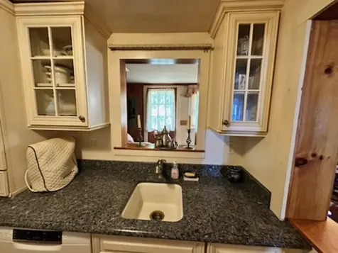 19 Smith Cove Road Gilford NH 03249