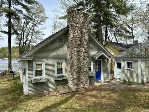 19 Smith Cove Road Gilford NH 03249