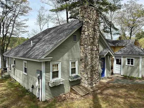 19 Smith Cove Road Gilford NH 03249