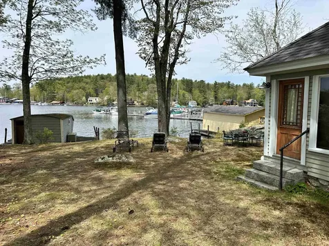 19 Smith Cove Road Gilford NH 03249