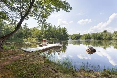 18b Lakeview Drive Northwood NH 03261