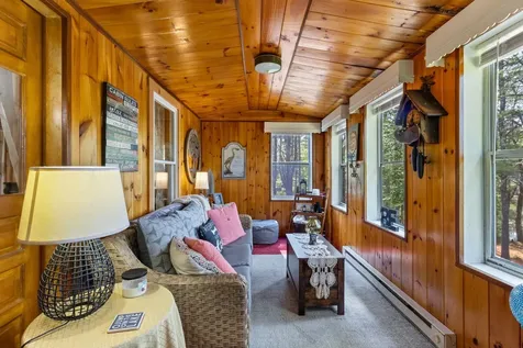 18b Lakeview Drive Northwood NH 03261