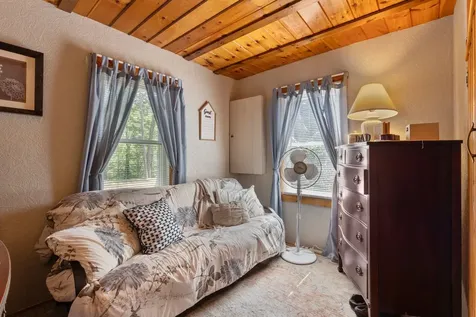 18b Lakeview Drive Northwood NH 03261