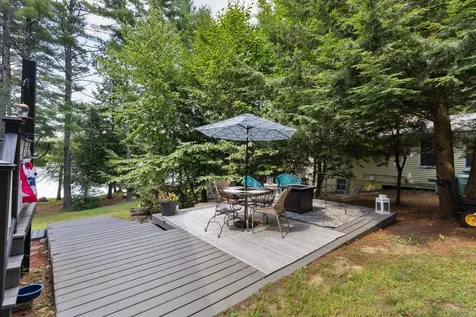 18b Lakeview Drive Northwood NH 03261
