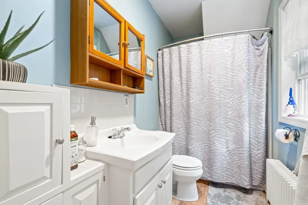 16 Meetinghouse Hill Road New Boston NH 03070