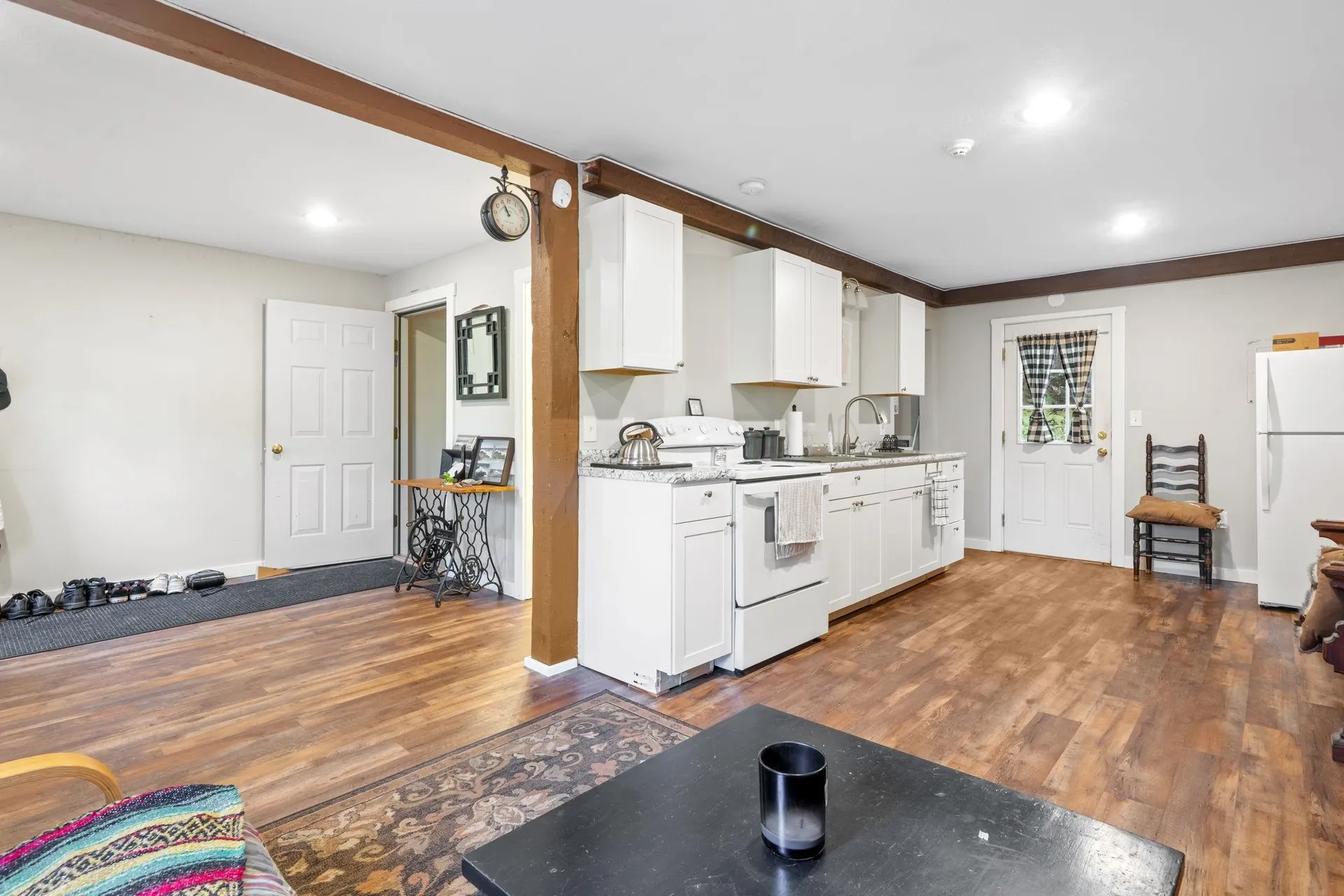 16 Meetinghouse Hill Road New Boston NH 03070