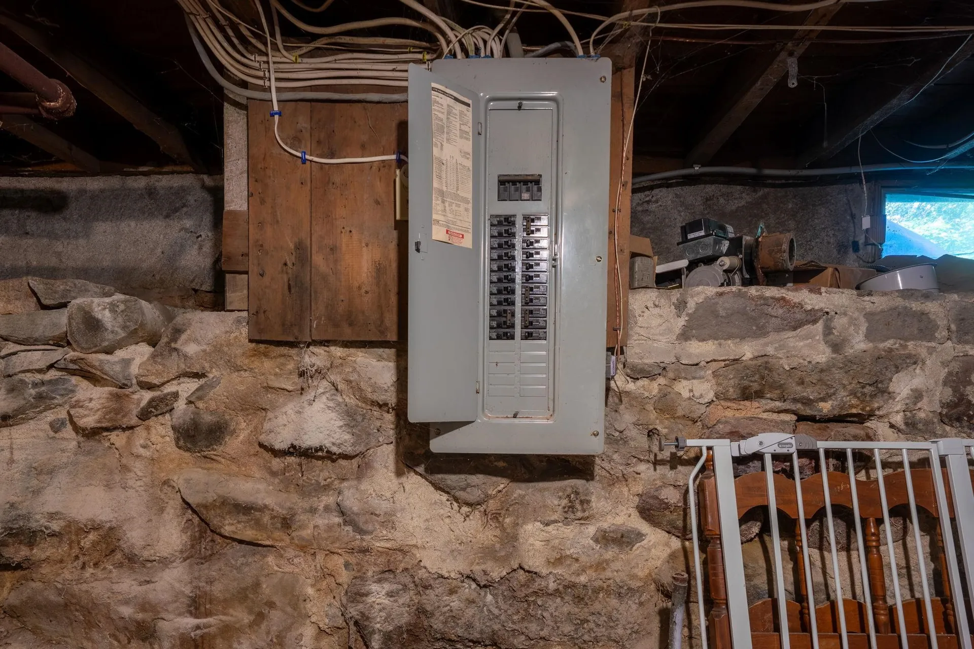 16 Meetinghouse Hill Road New Boston NH 03070