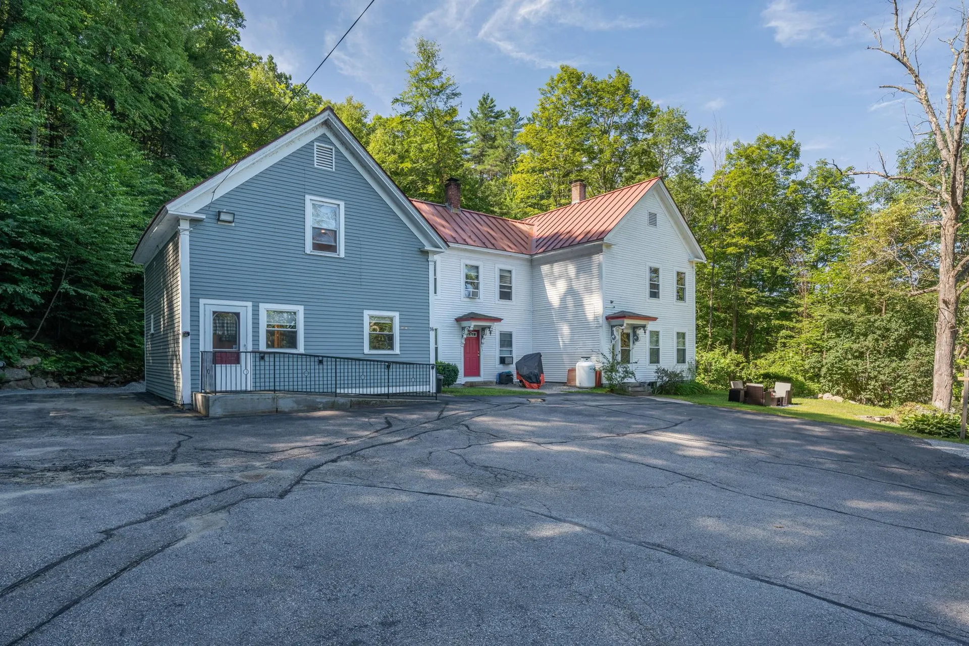 16 Meetinghouse Hill Road New Boston NH 03070