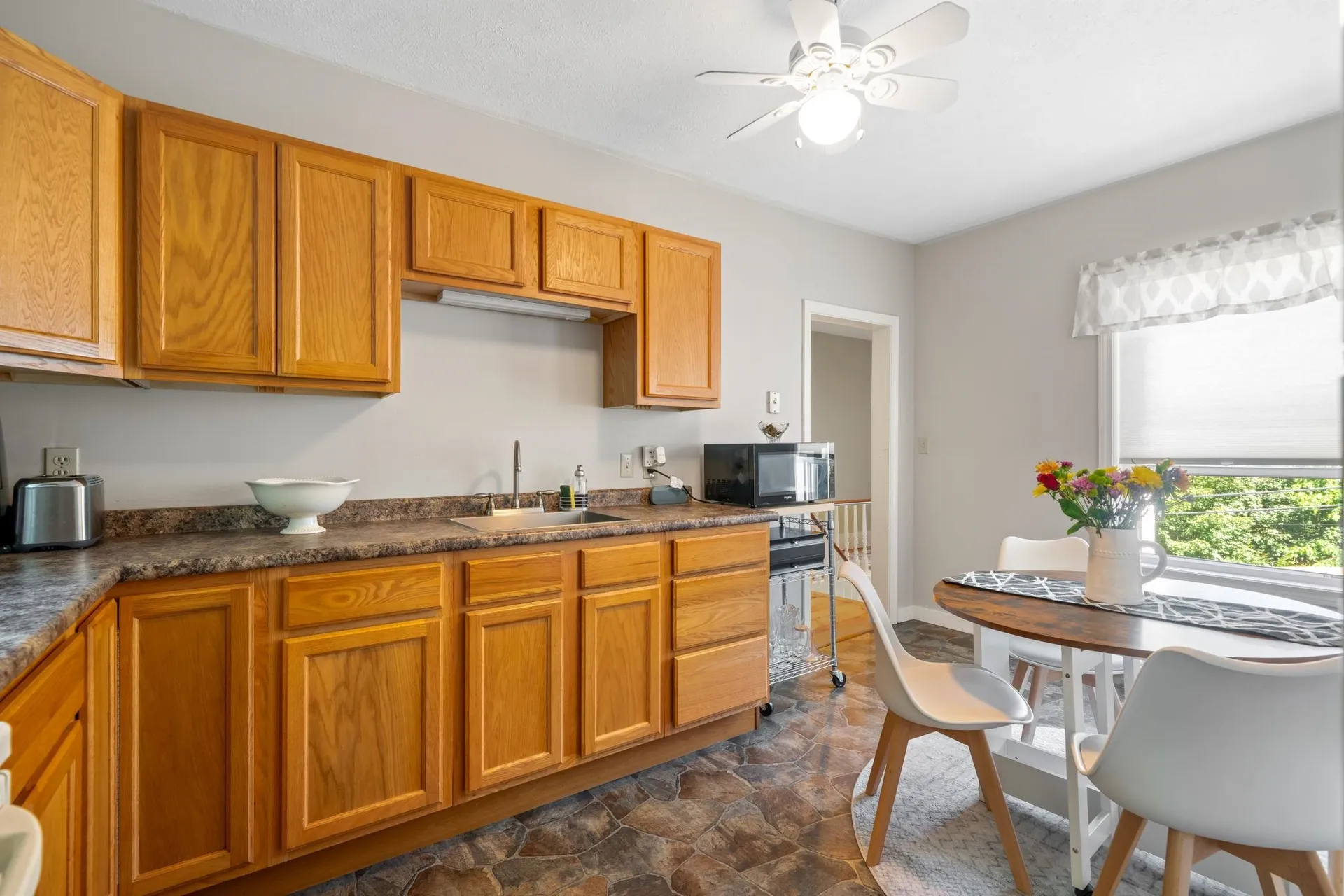 16 Meetinghouse Hill Road New Boston NH 03070