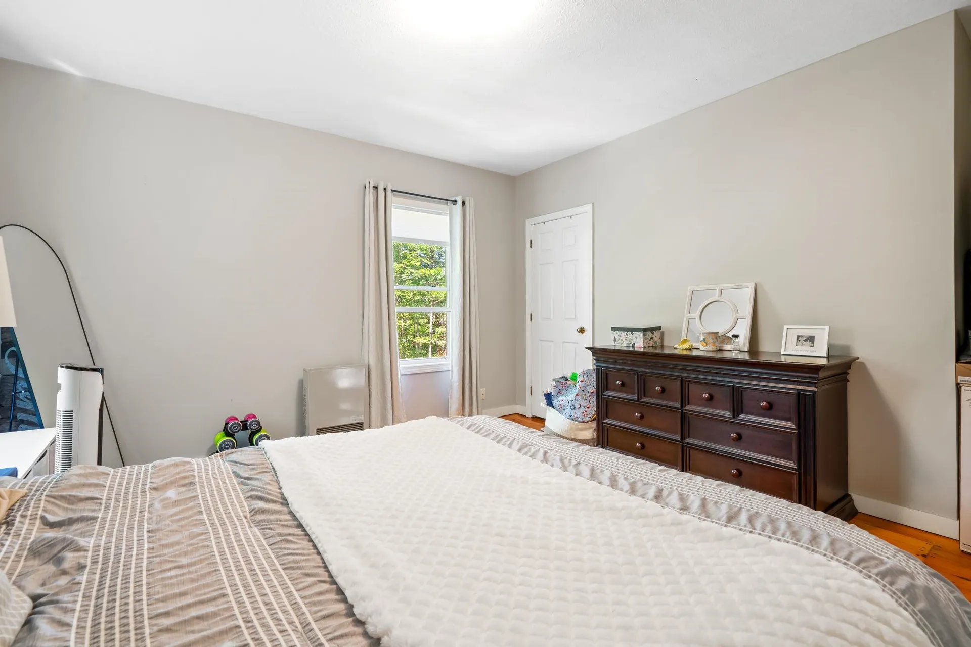 16 Meetinghouse Hill Road New Boston NH 03070