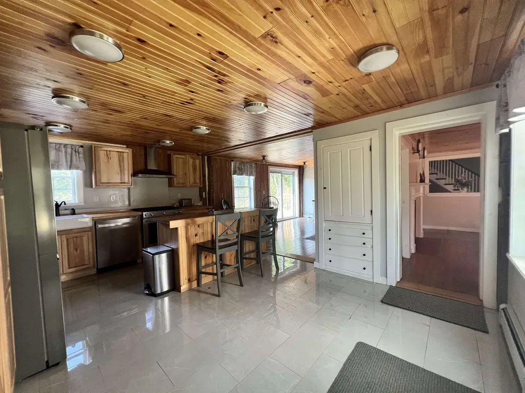 24 Ball Park Road Goshen NH 03752