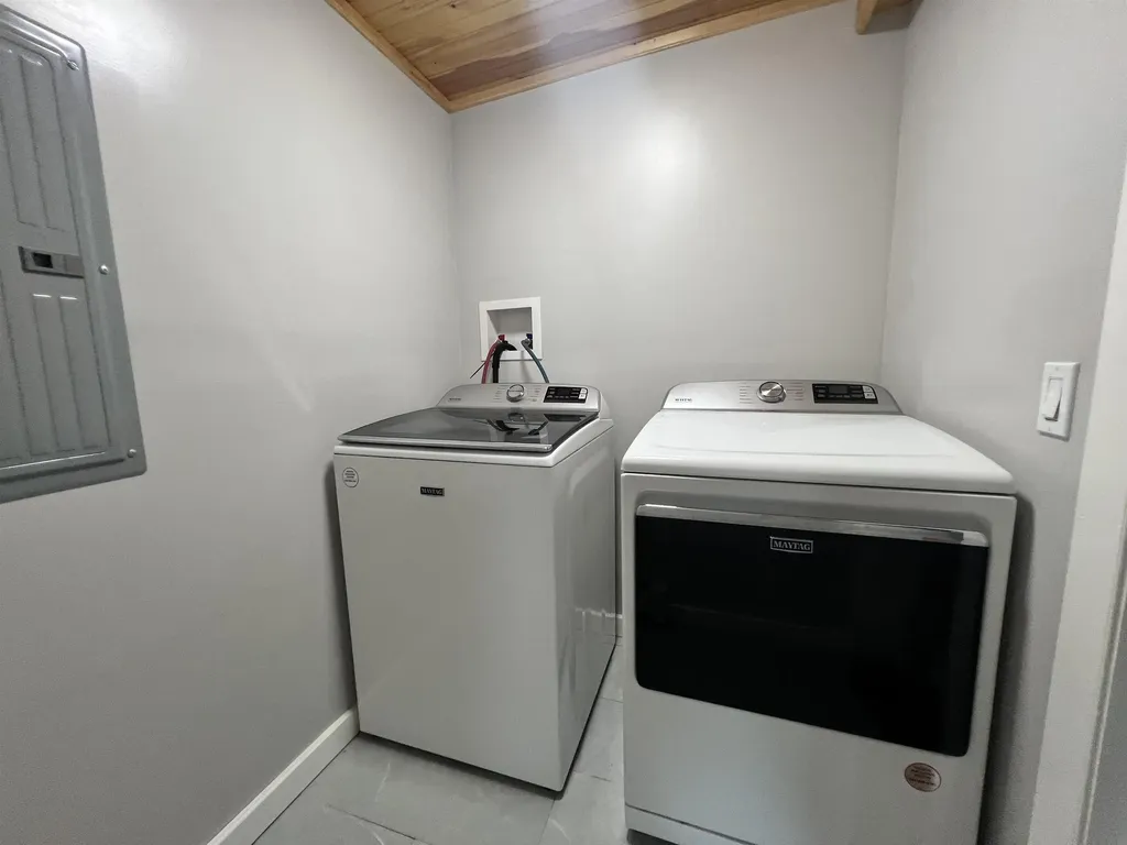 24 Ball Park Road Goshen NH 03752