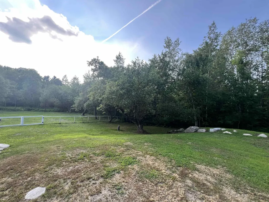 24 Ball Park Road Goshen NH 03752