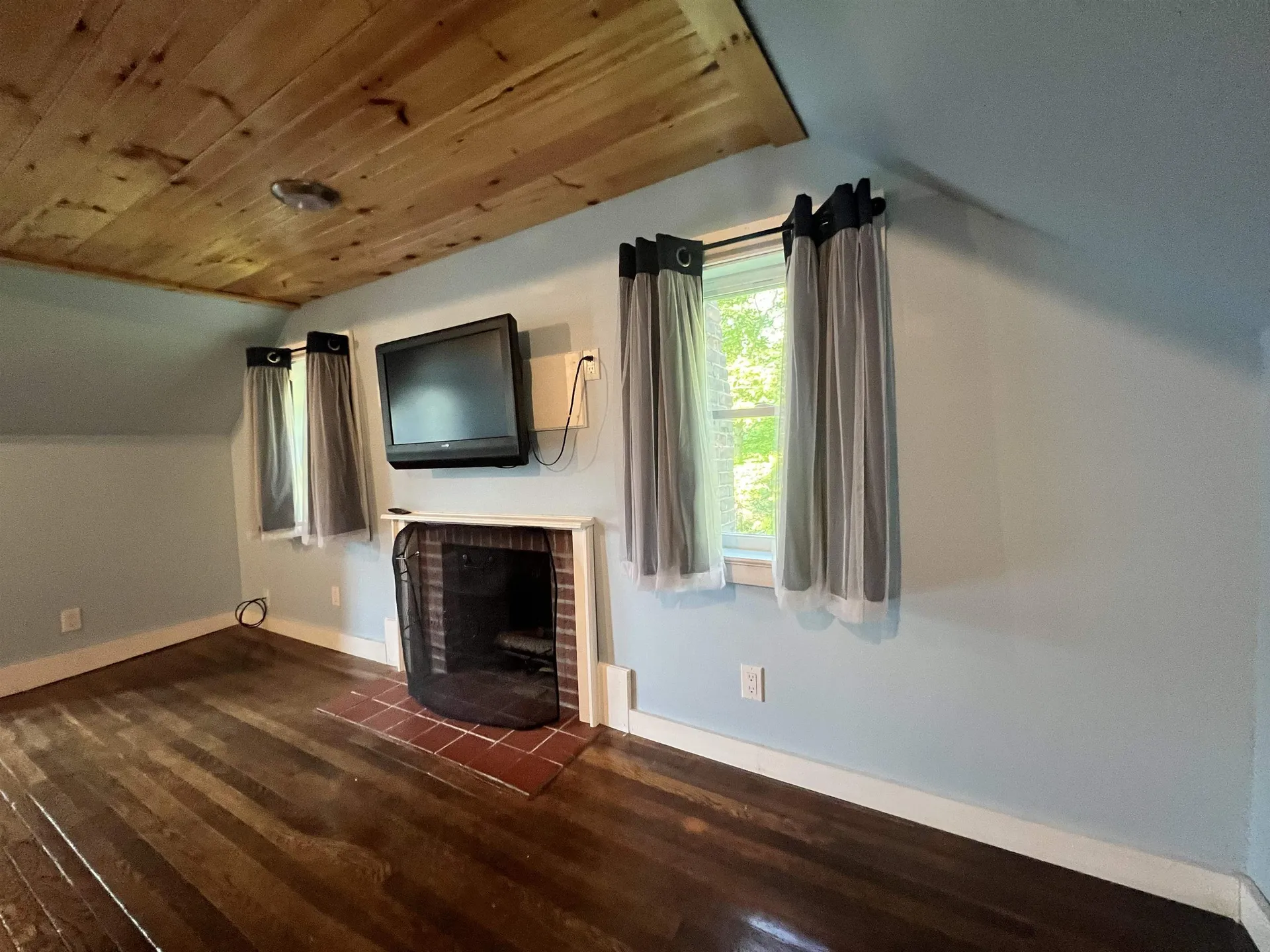 24 Ball Park Road Goshen NH 03752