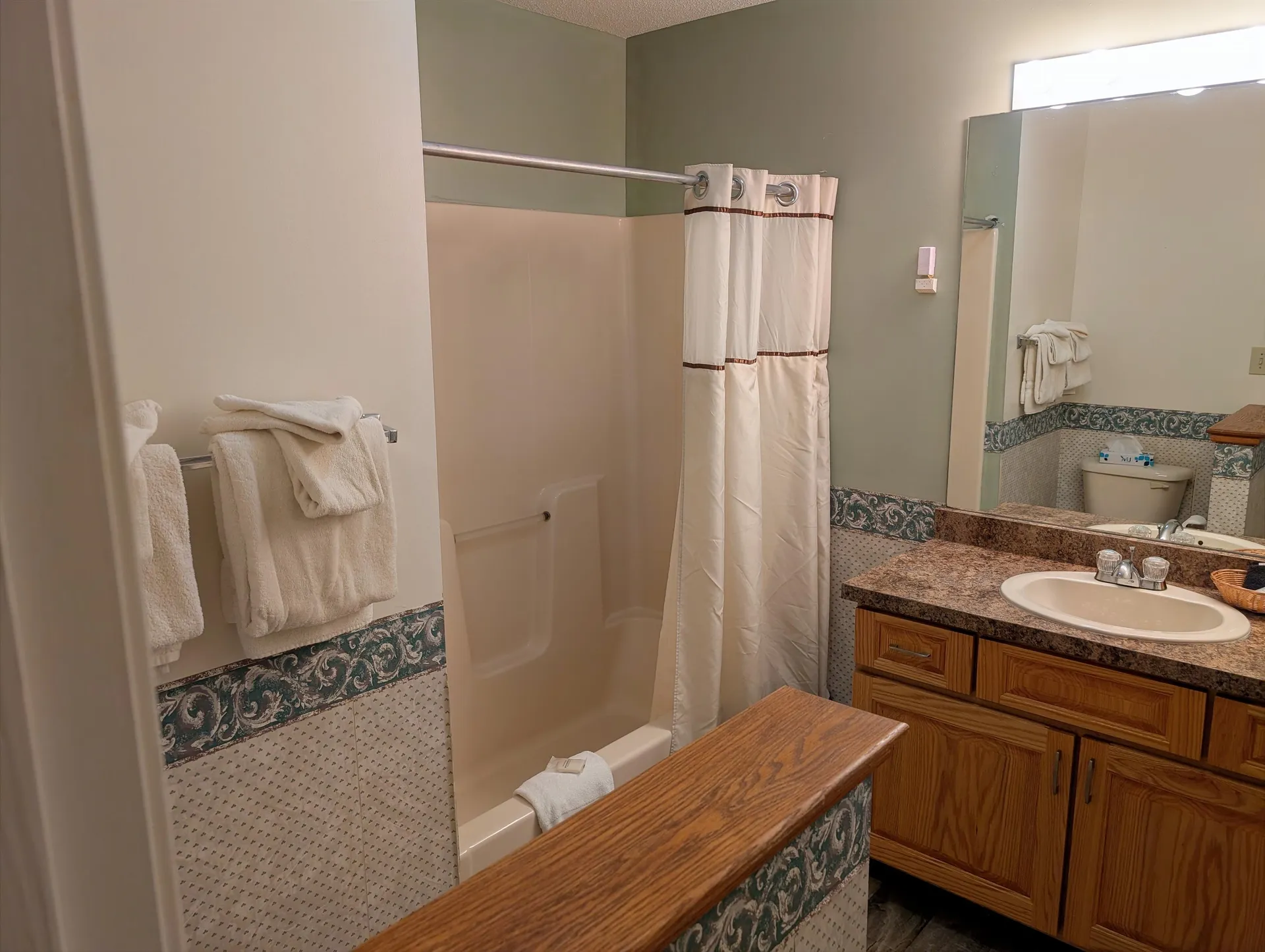 156 Deer Park Drive Woodstock NH 03262