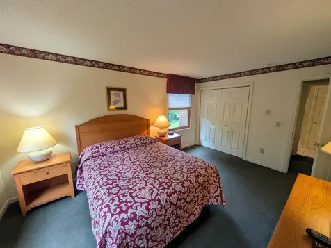 156 Deer Park Drive Woodstock NH 03262