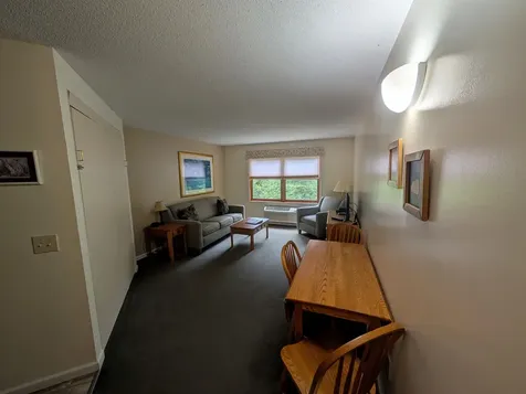 156 Deer Park Drive Woodstock NH 03262