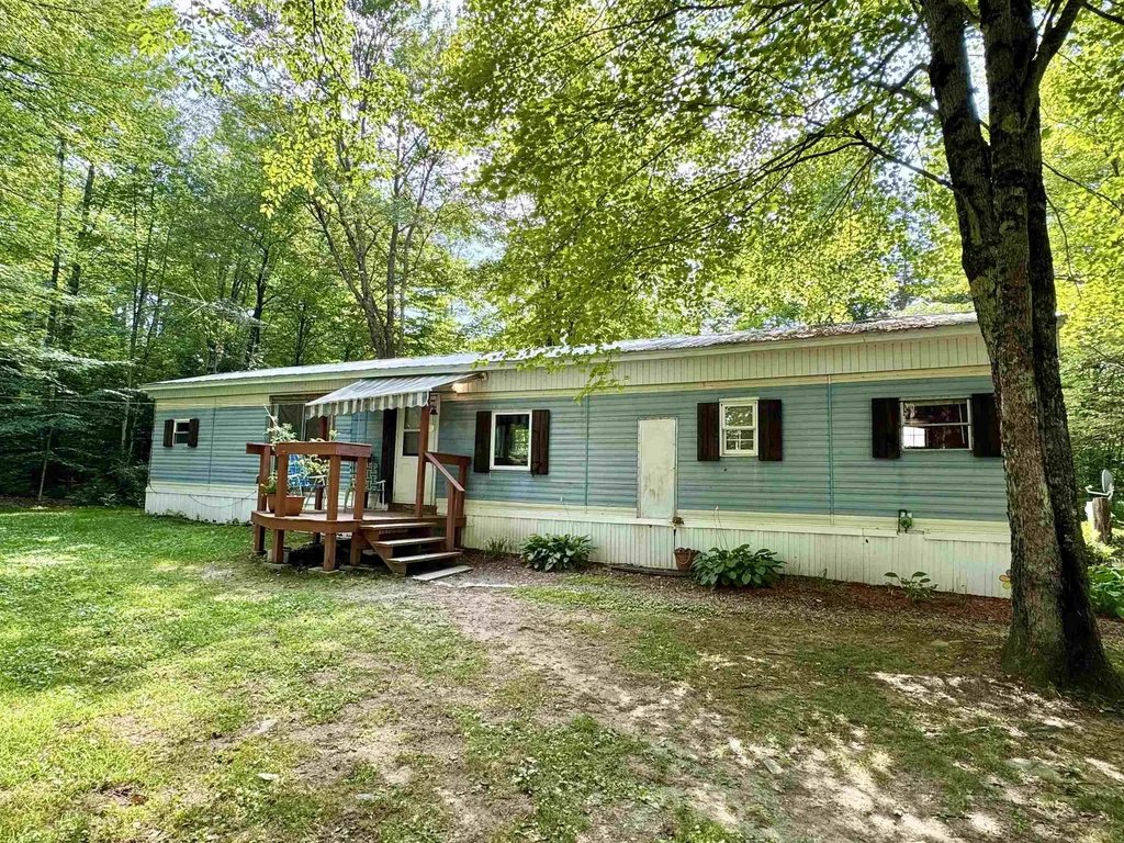 4222 Leighton Hill Road Newbury VT 05081