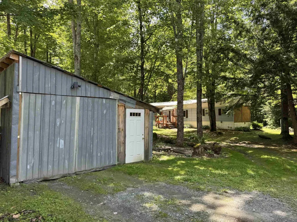 4222 Leighton Hill Road Newbury VT 05081