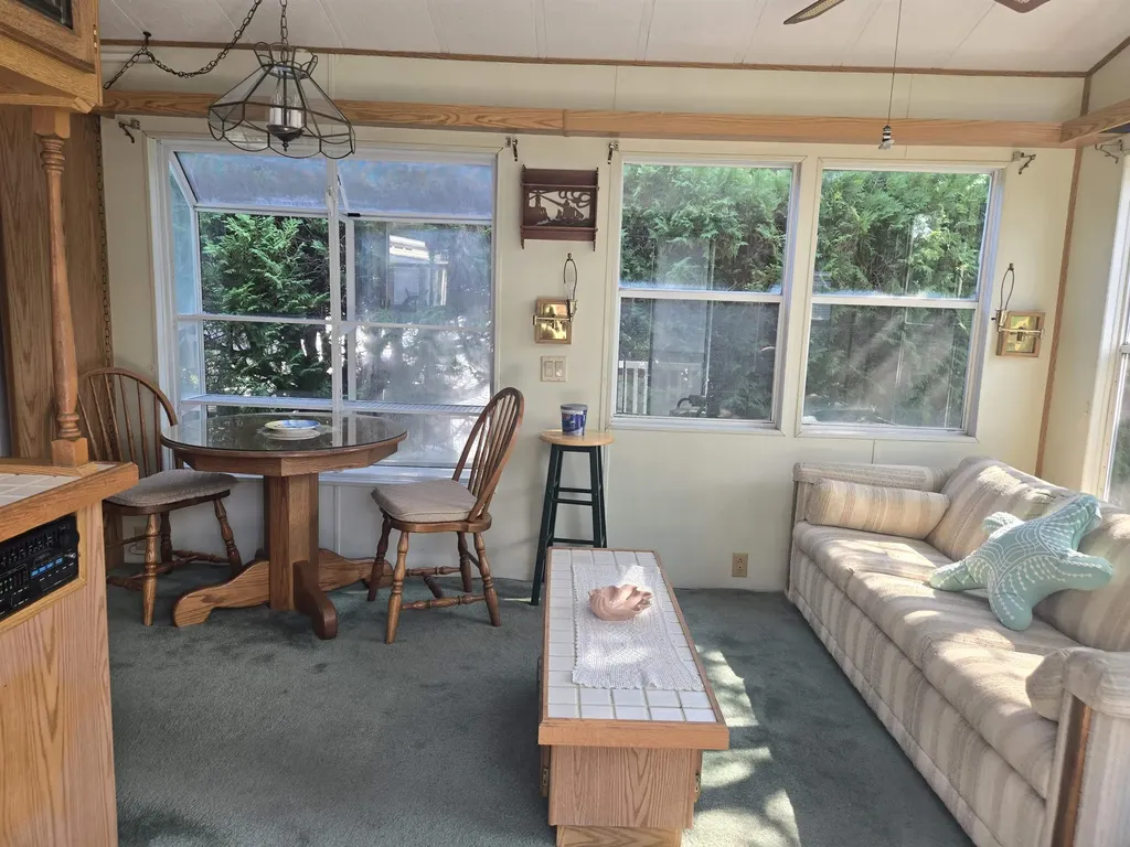 308 State Route 286 Seabrook NH 03874