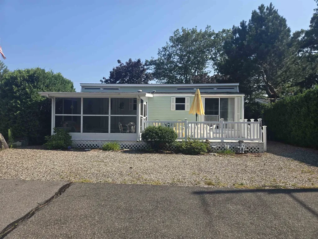 308 State Route 286 Seabrook NH 03874