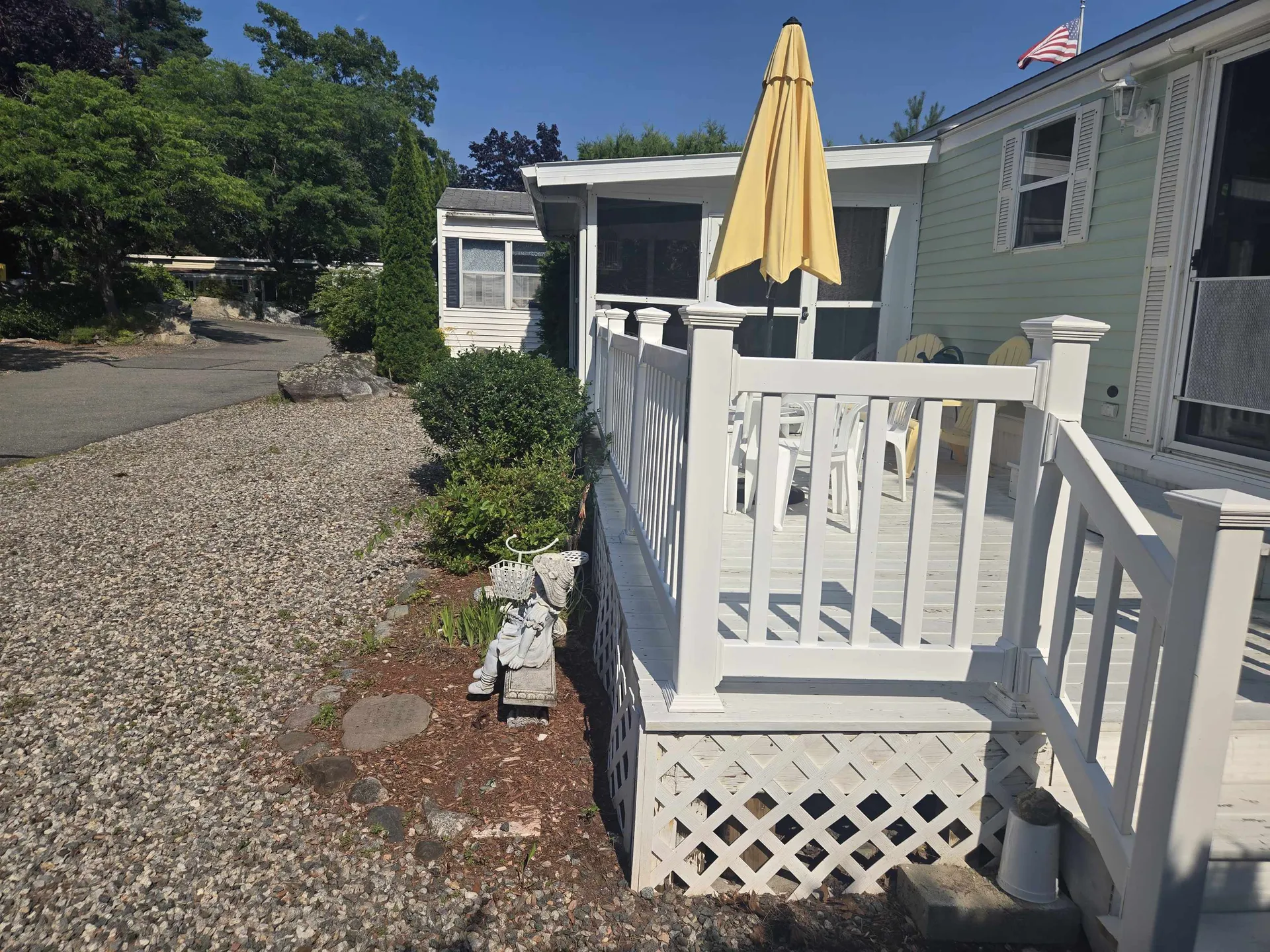 308 State Route 286 Seabrook NH 03874