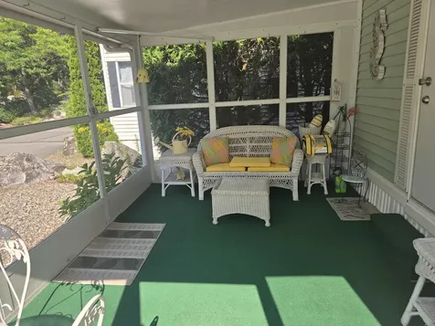 308 State Route 286 Seabrook NH 03874