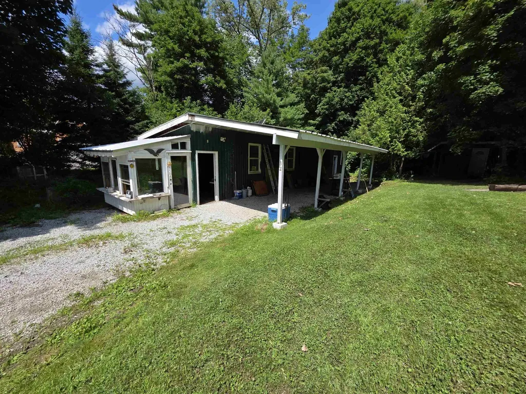 32 Plain Street Barre City VT 05641