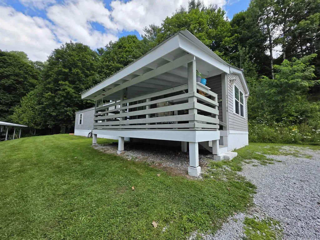 32 Plain Street Barre City VT 05641