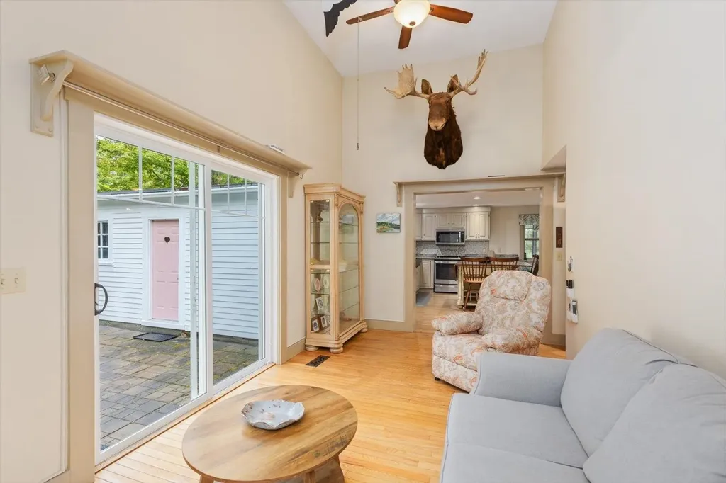 3 Old County Road South Francestown NH 03043