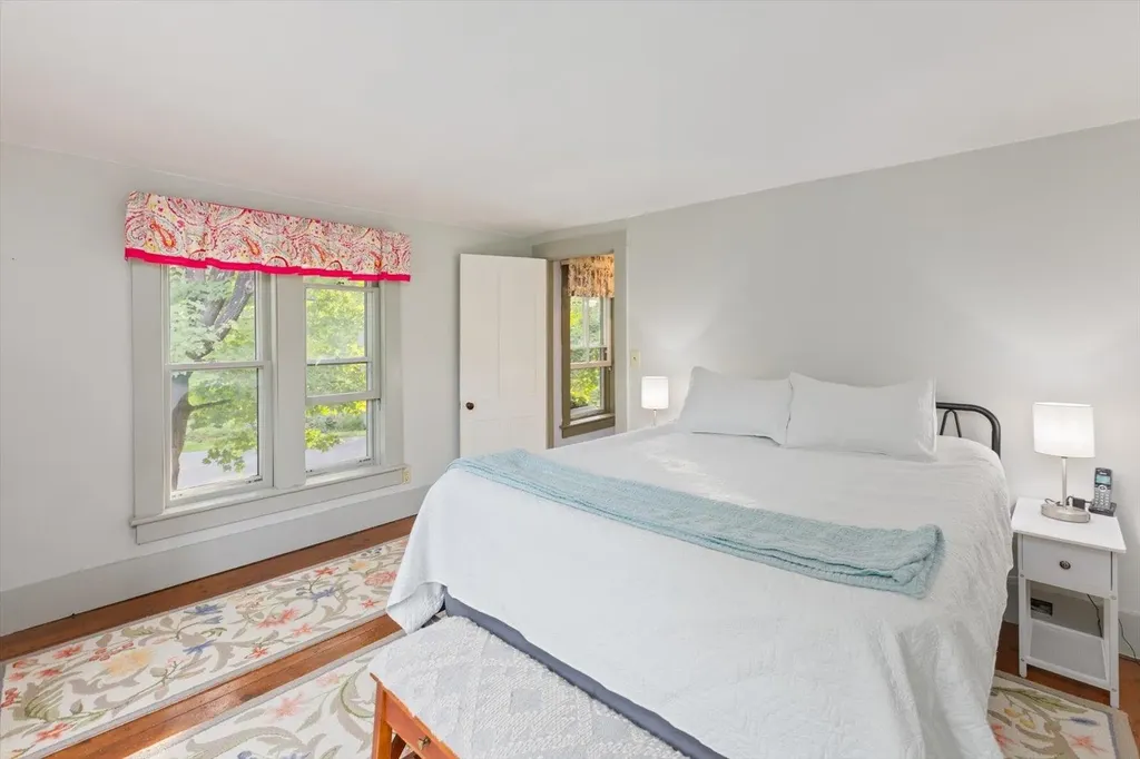 3 Old County Road South Francestown NH 03043