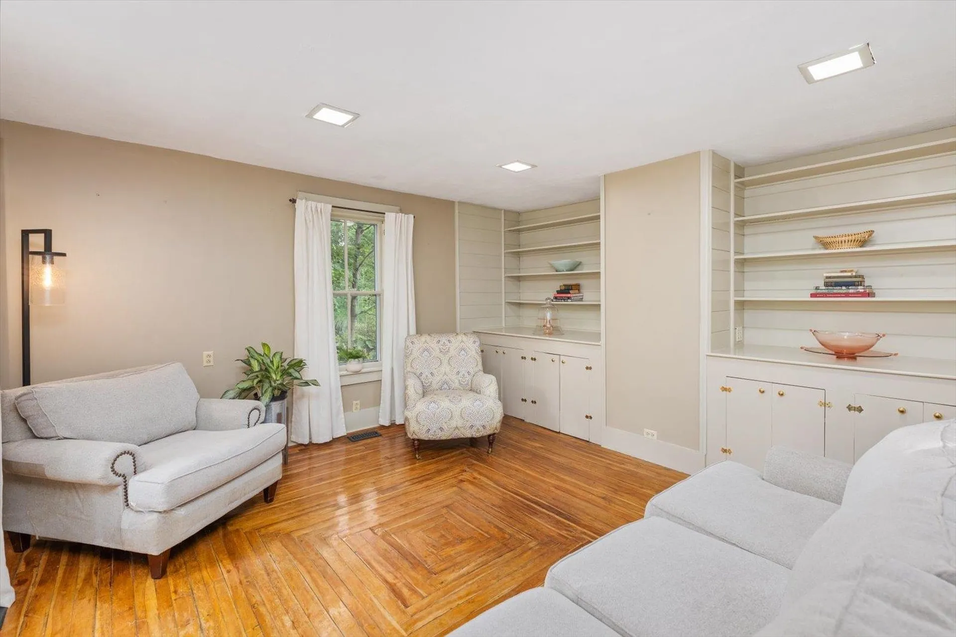 3 Old County Road South Francestown NH 03043