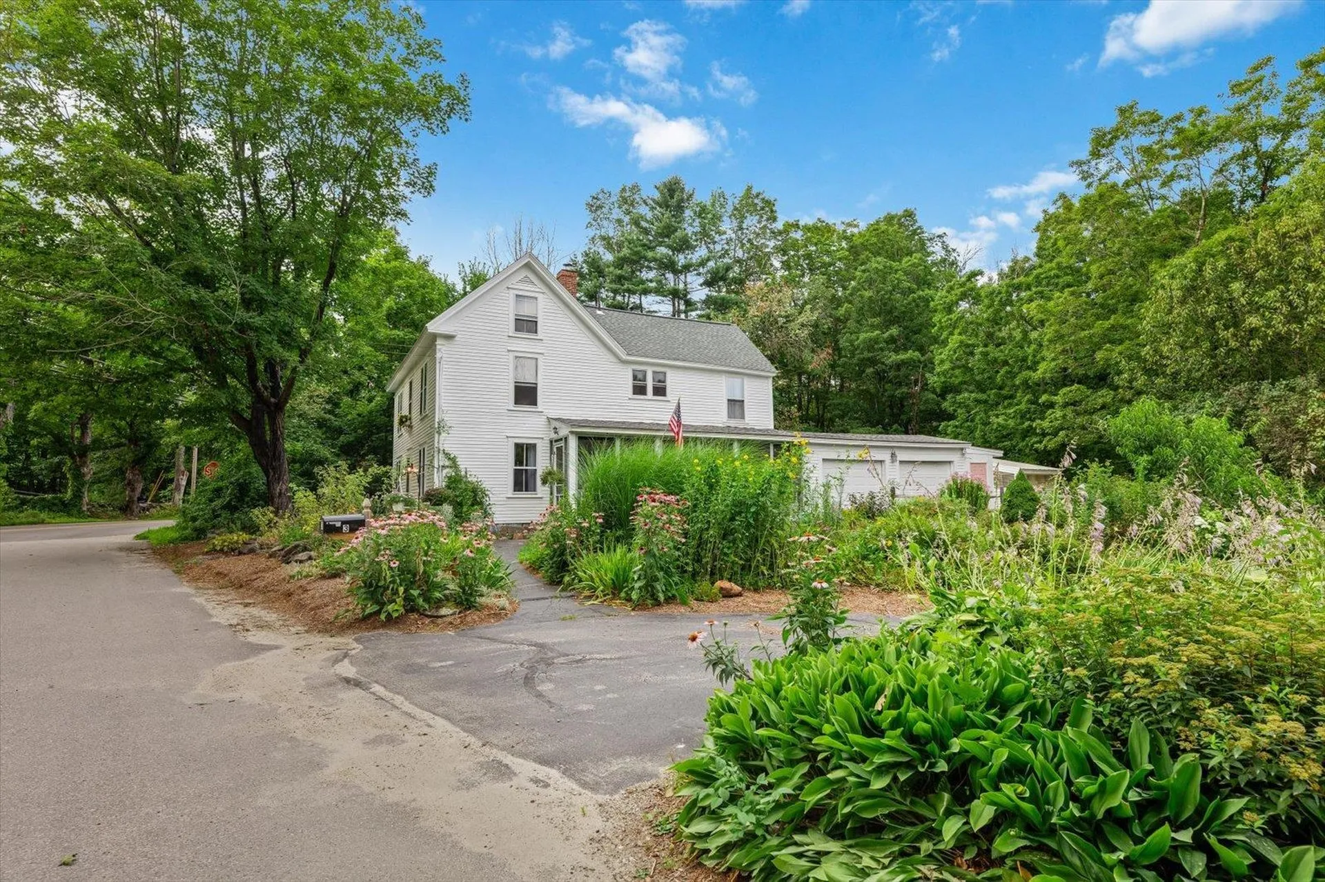 3 Old County Road South Francestown NH 03043