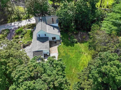 3 Old County Road South Francestown NH 03043