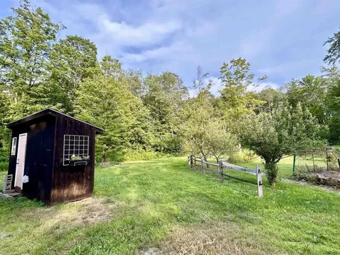 3 Old County Road South Francestown NH 03043