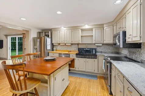 3 Old County Road South Francestown NH 03043