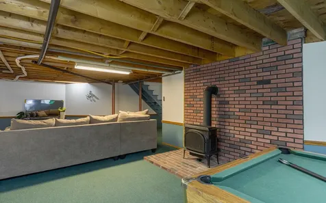 17 Leahy Road Keene NH 03431