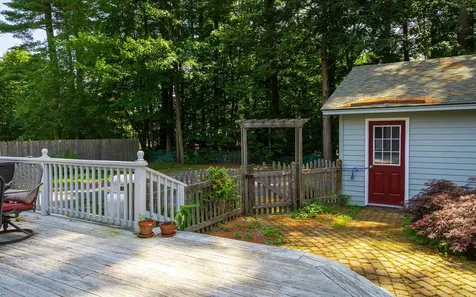 17 Leahy Road Keene NH 03431