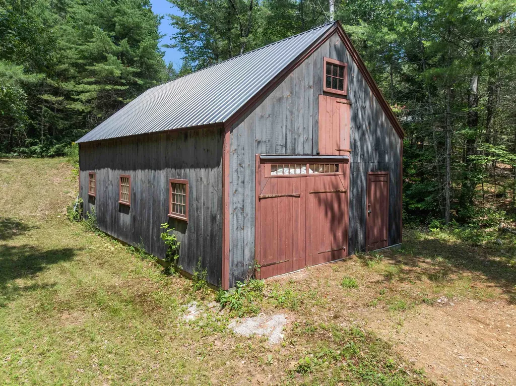 8 Jodi Drive Belmont NH 03220