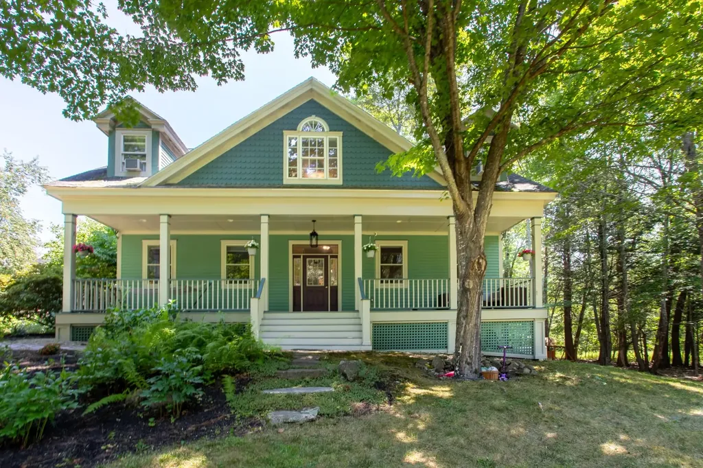 27 Doe Drive Eliot ME 03903