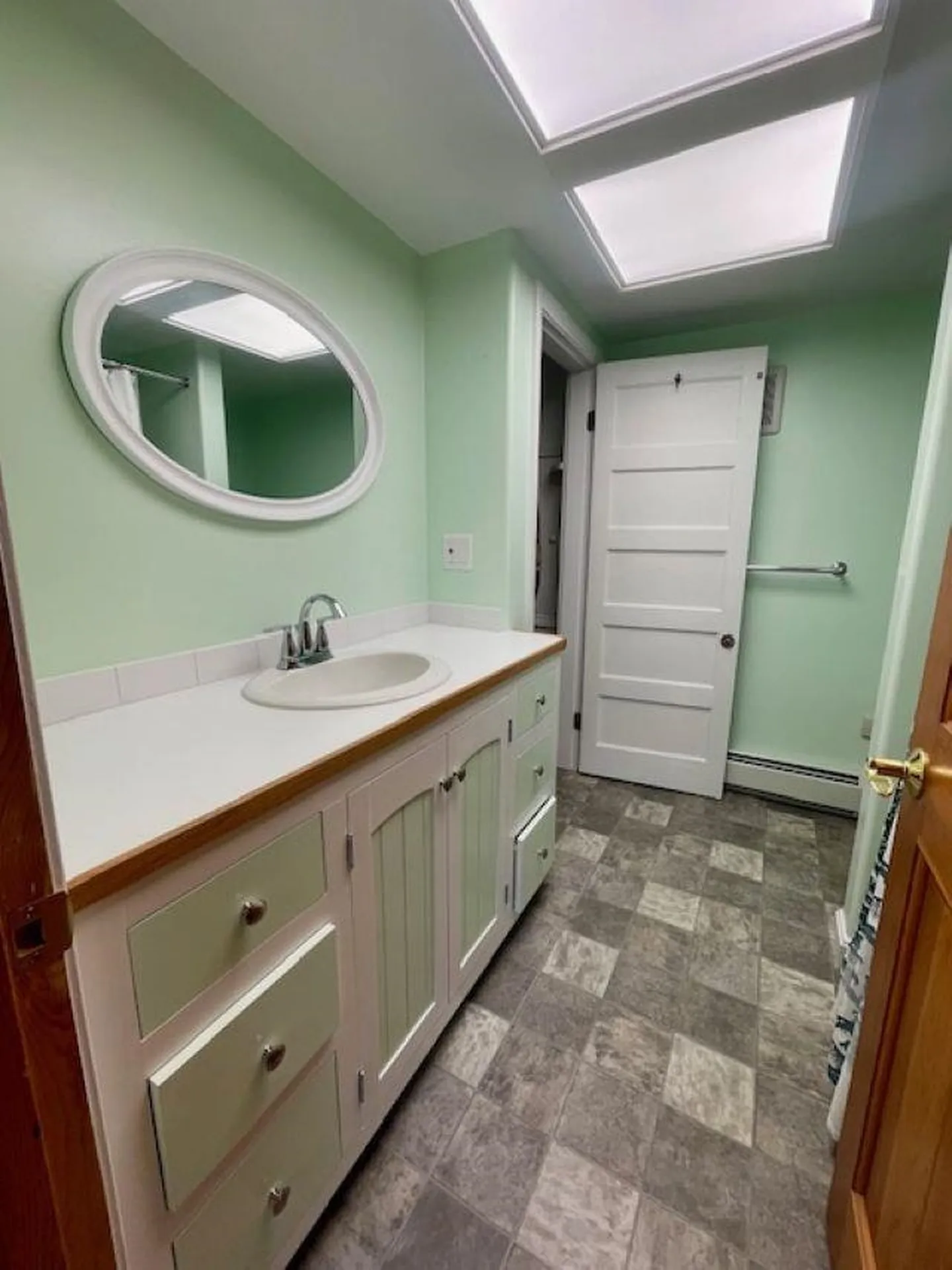 29 Hubbard Grove Road Shelburne NH 03581