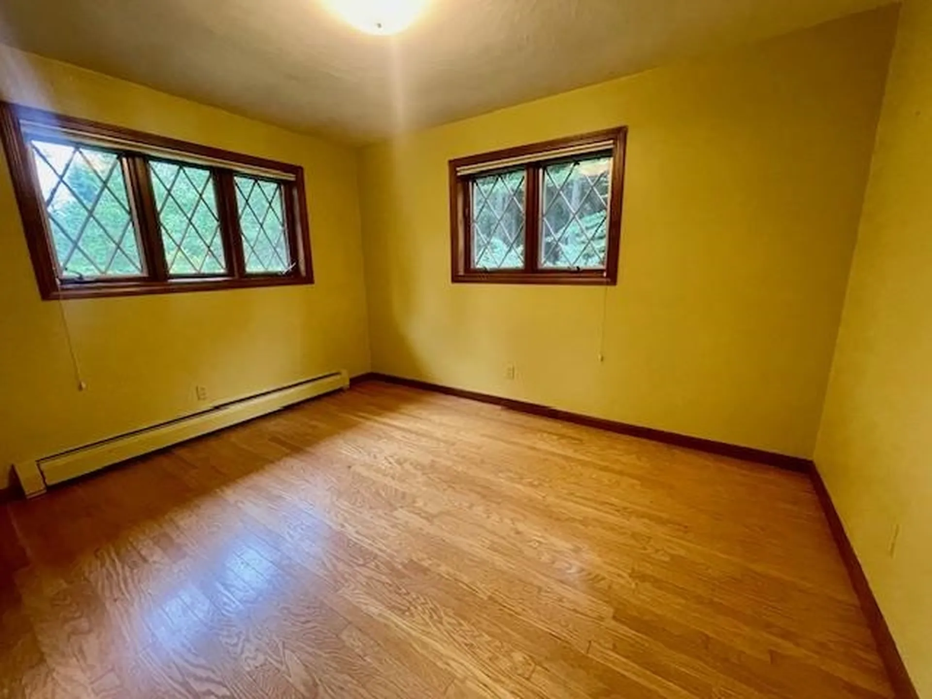 29 Hubbard Grove Road Shelburne NH 03581