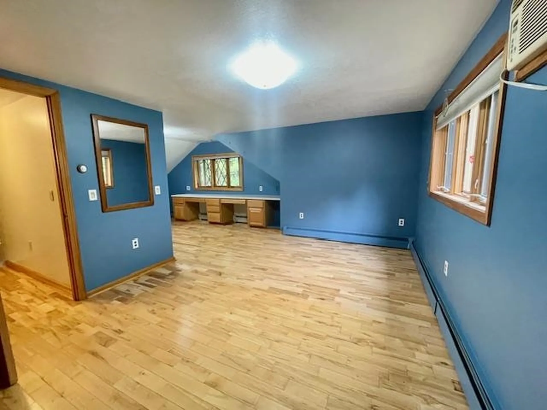 29 Hubbard Grove Road Shelburne NH 03581
