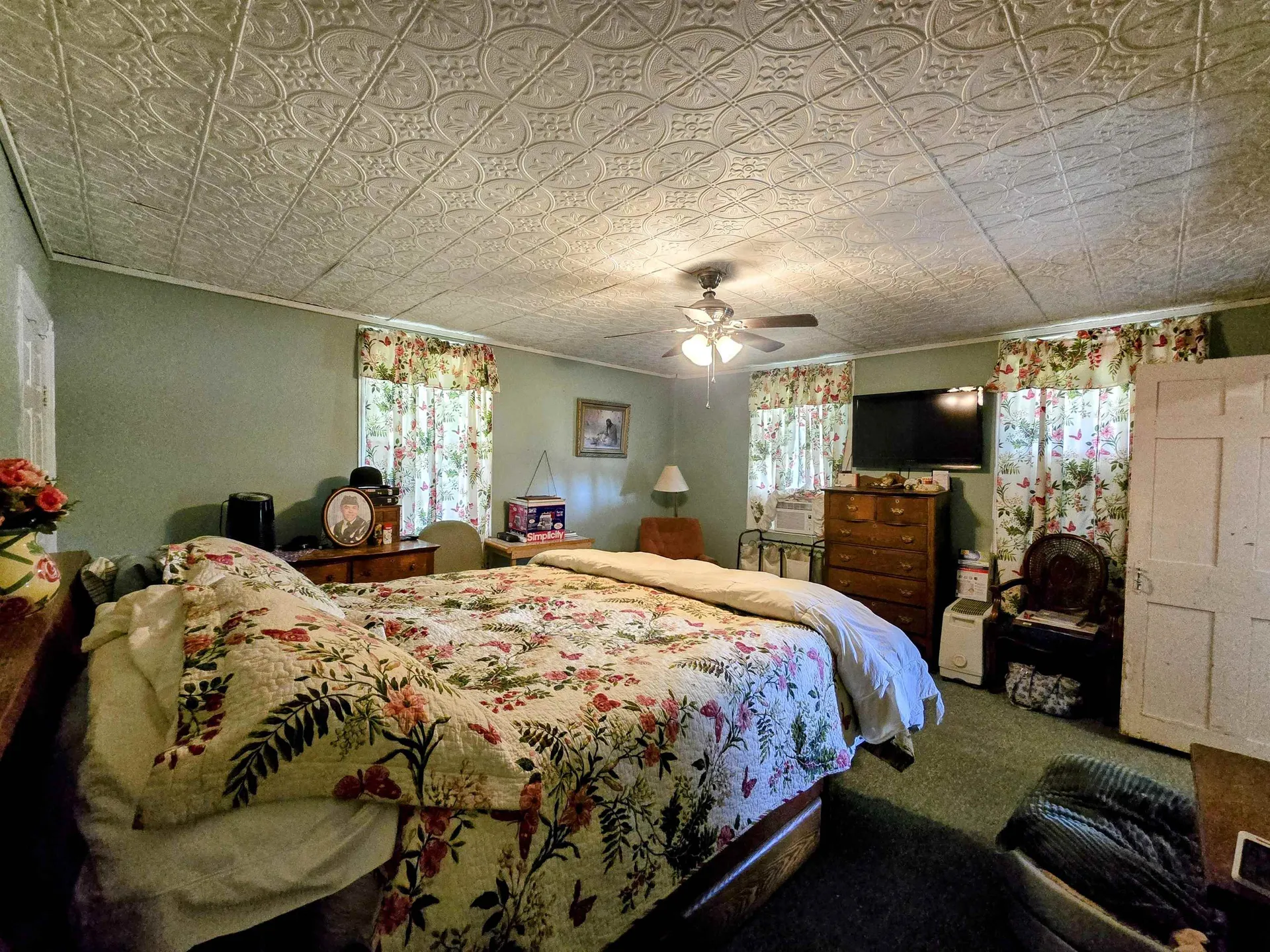 6680 Route 5, S Newbury VT 05051